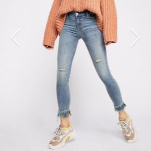 Free People Great Heights Frayed Skinny Jeans